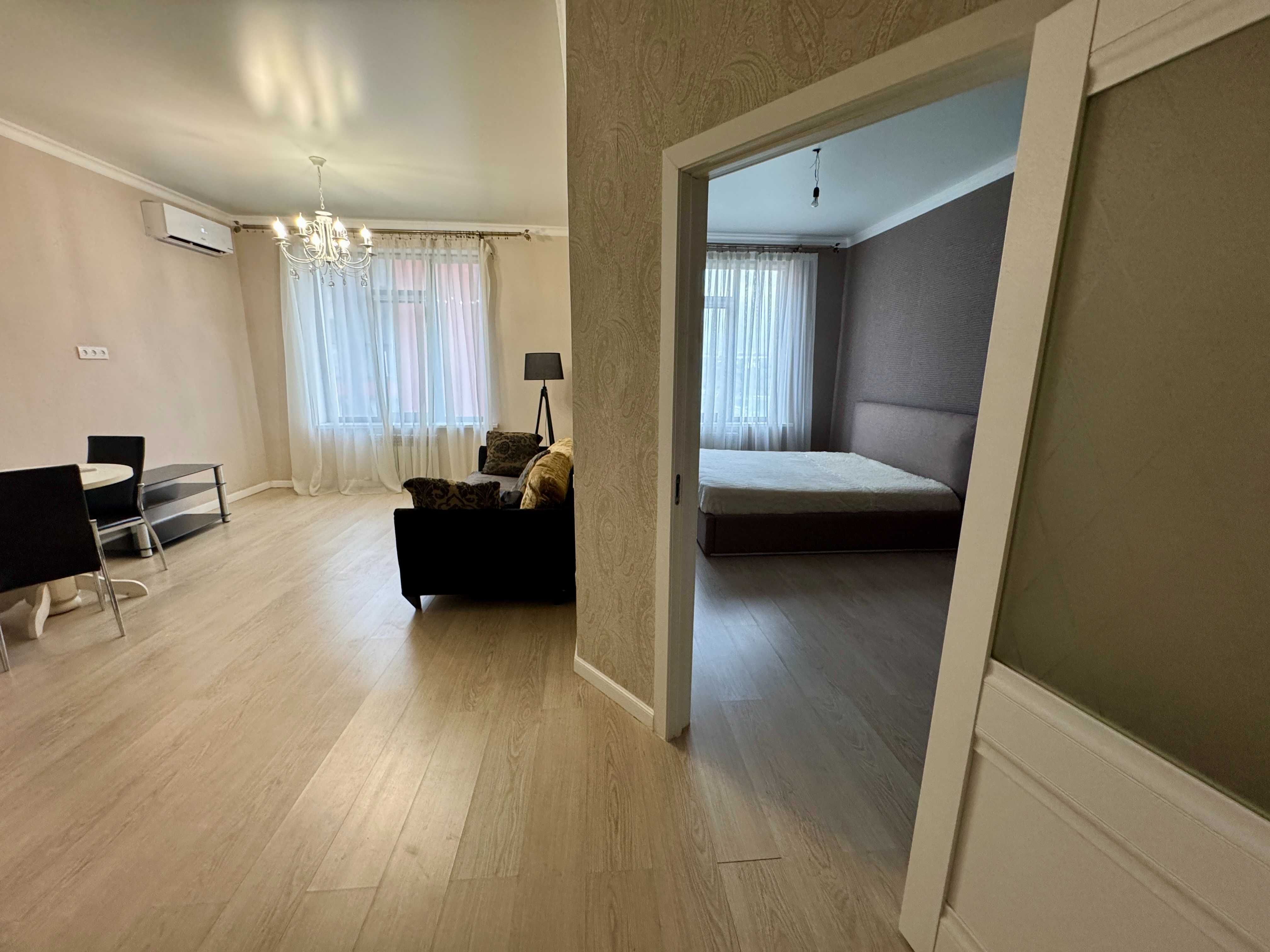 2-комнатная, свежий ремонт, 49 м², ЖК Varlamova, метро 5 мин!