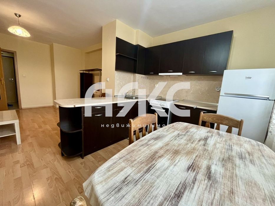 Дава се под наем Двустаен апартамент в София, Студентски град - 75 кв.м за 561 € - Снимка #2