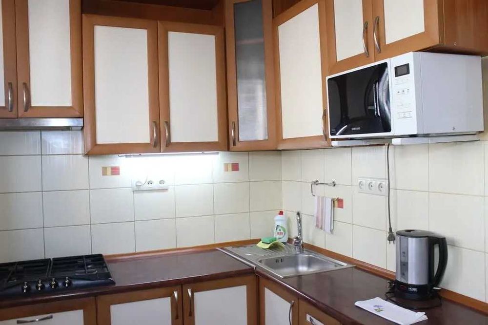 Дава се под наем Двустаен апартамент в София, Център - 56 кв.м за 397.8 € - Снимка #1