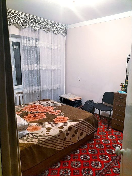 Чилонзор метро ёнида безмаклер квартира ижарага берилади