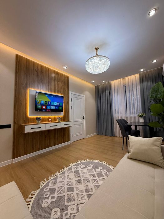 Продам квартиру Буюк ипак йули 1в2/3/5 35м2