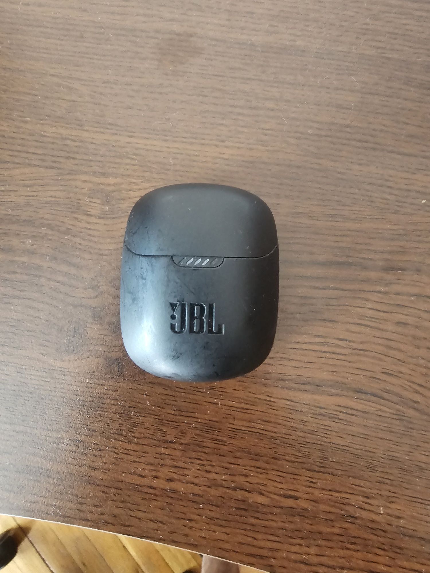 JBL Quantum Stream микрофон