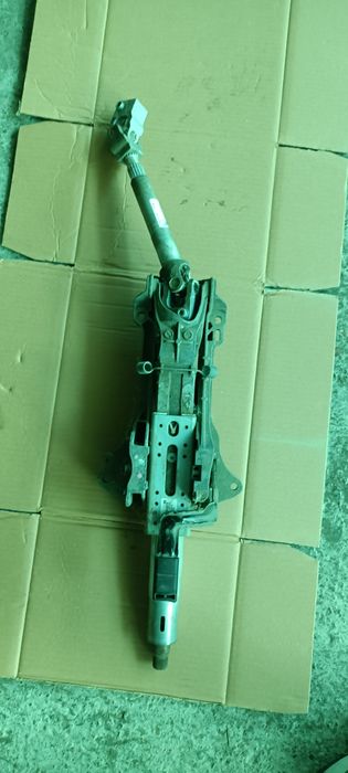 Ax volan direcție Infiniți Q30