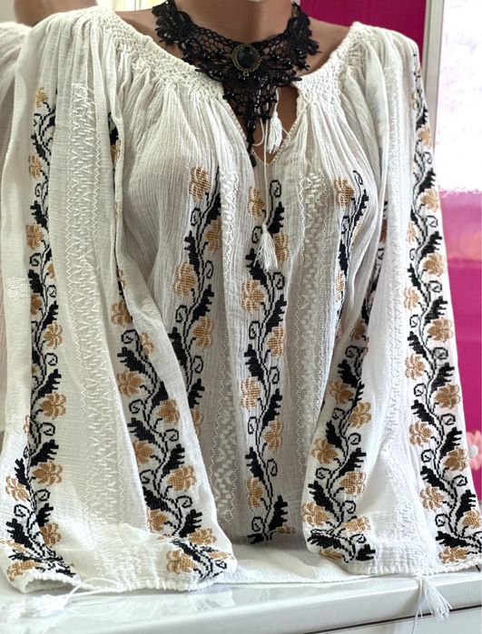 Ie traditionala panza topita