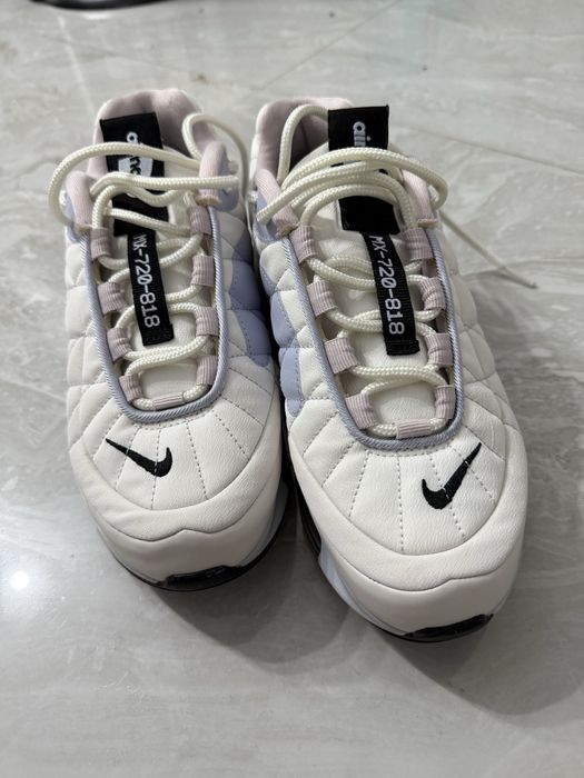 Nike 720 air max