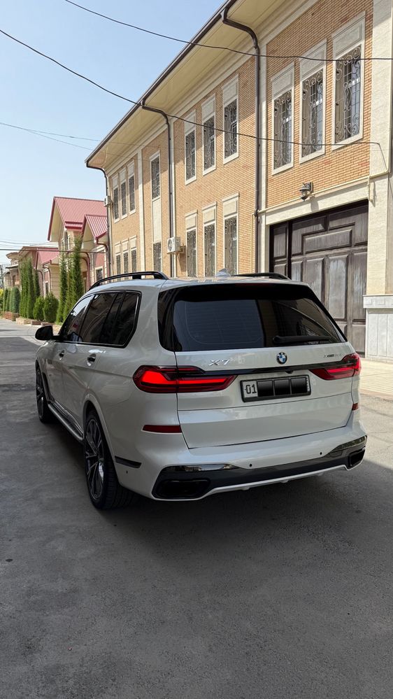 Bmw X7 xDrive50i