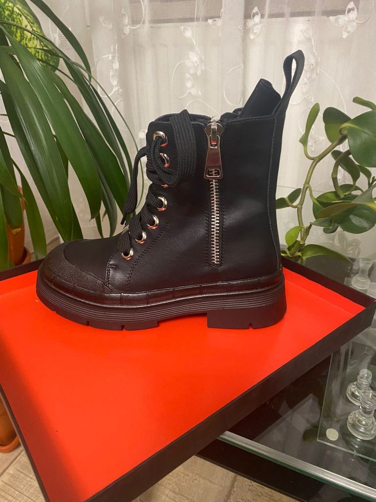 Ghete femei negru