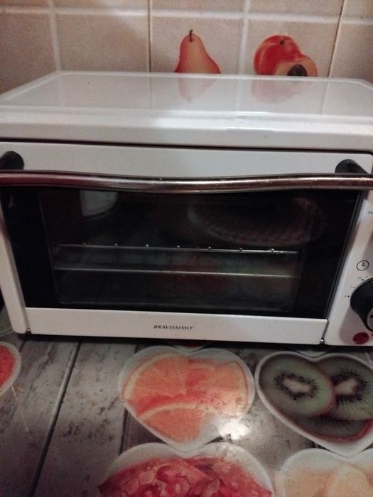 Продавам изгодно мини фурна