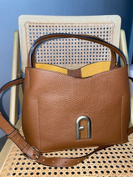 Продам сумку FURLA