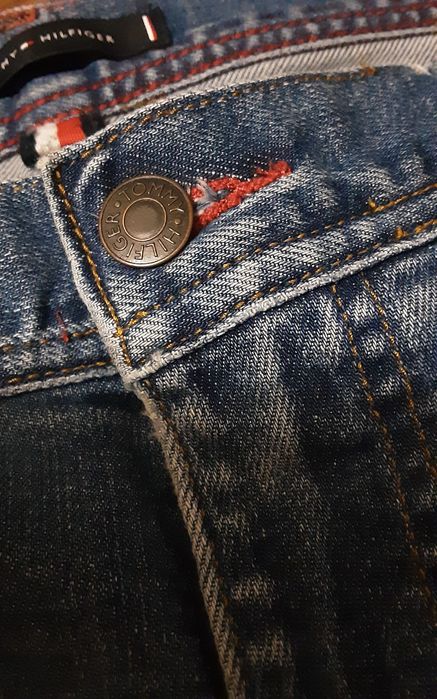 W36 L36 Tommy hilfiger оригинални дънки