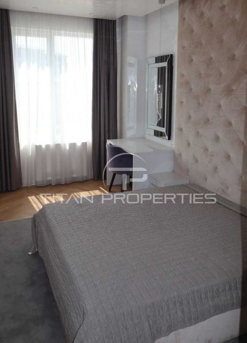 Продава се Къща в Пловдив, Остромила - 388 кв.м за 1225 €/кв.м - Снимка #3