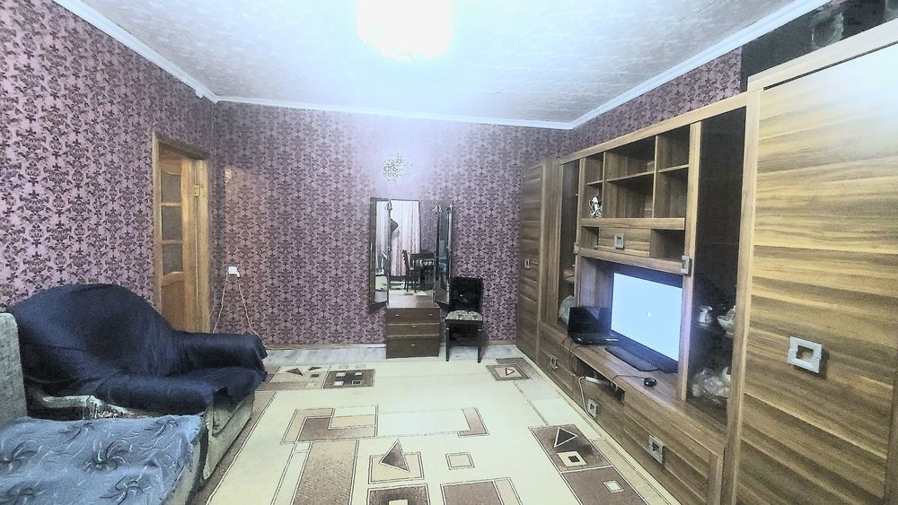 Продам 3 х комнат отный дом