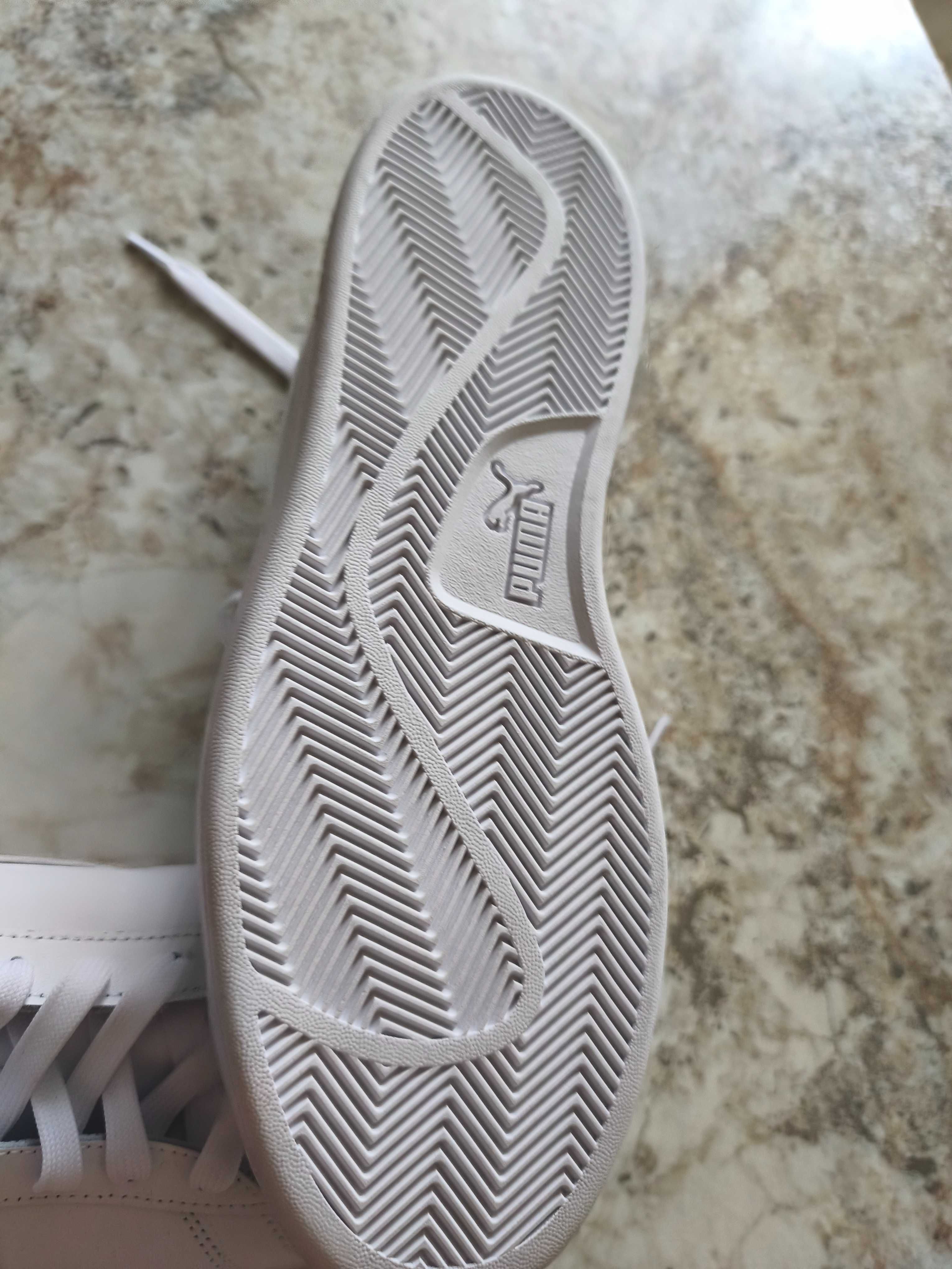 Чисто нови мъжки маратонки Puma.