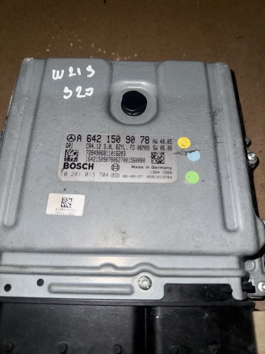 Моторен компютър/ECU за Mercedes Cls320 W219