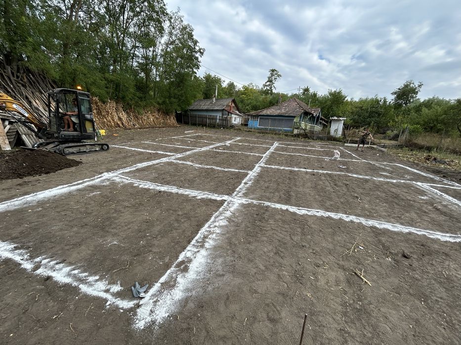 Executam Case la rosu,Garduri ,Tencuieli interior /exterior