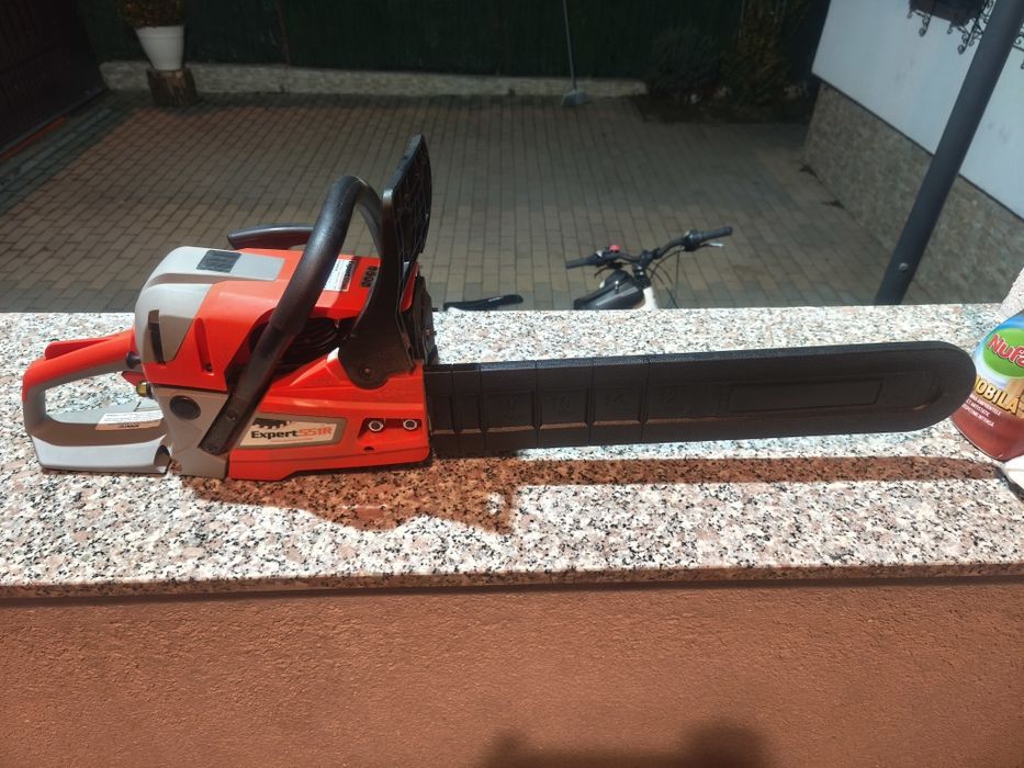 Vând mostoferastrau Ruris 551R