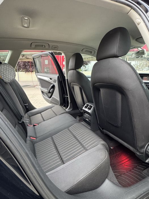 Vand Audi A4 B8 Avant