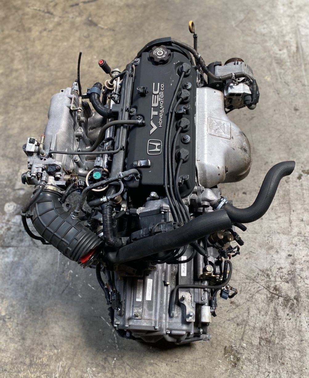 Двигатель Honda Odyssey 2.3 F23 F23A из Японии!