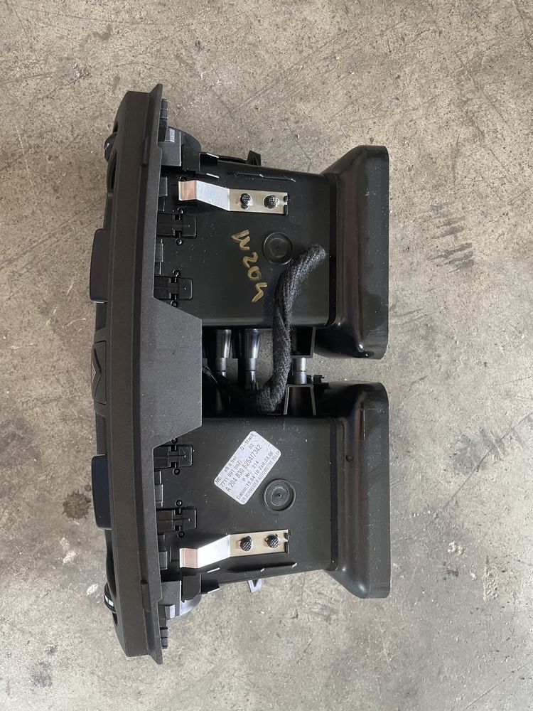Grila centrala bord Mercedes w204 c class