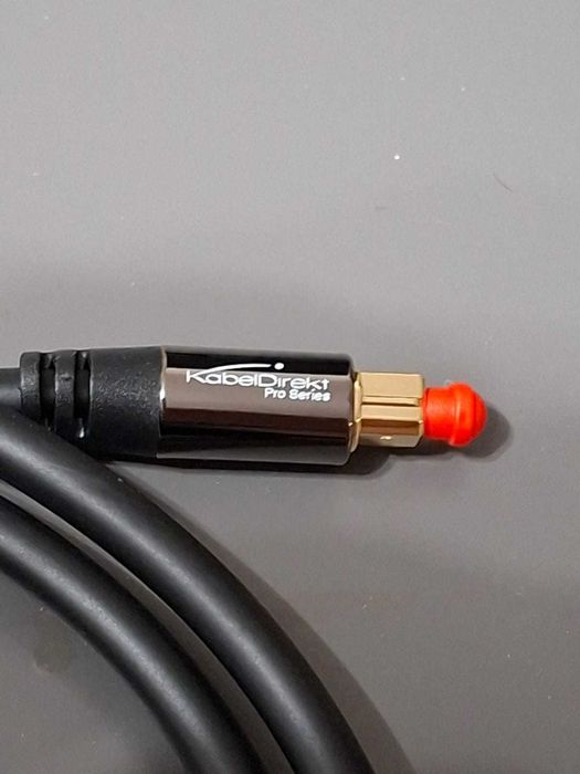 Cablu optic KabelDirekt Pro Series, lungime 1 m, nou