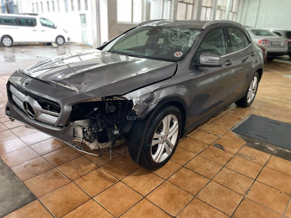Mercedes GLA 2.2cdi. Fab 2014. Avariat. Lovit. Înmatriculat