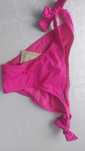 Slip costum.baie