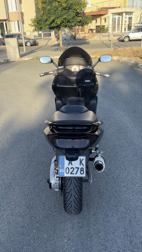 Yamaha T-max 500