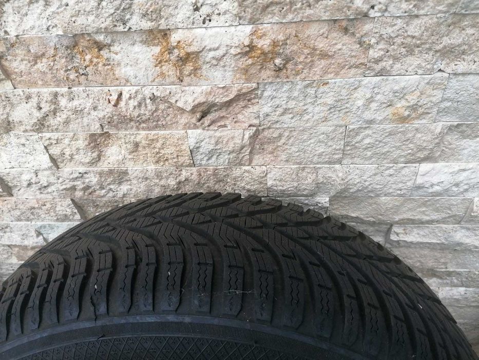 Anvelope iarna Kleber dot. 2022-2023, 185/65/15 și jante BMW X3 R18