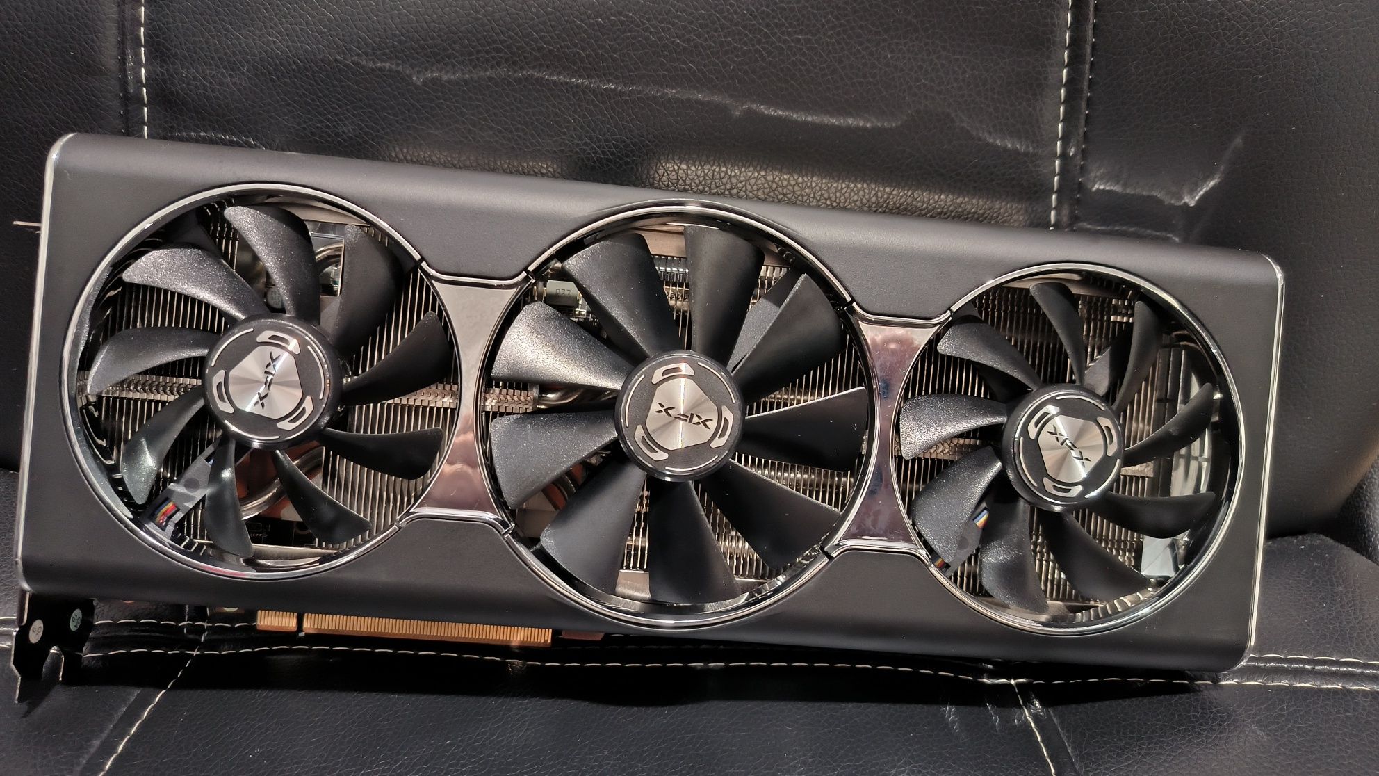 Placa video XFX Radeon RX5700XT THICC III Ultra, 8GB GDDR6, 256-bit