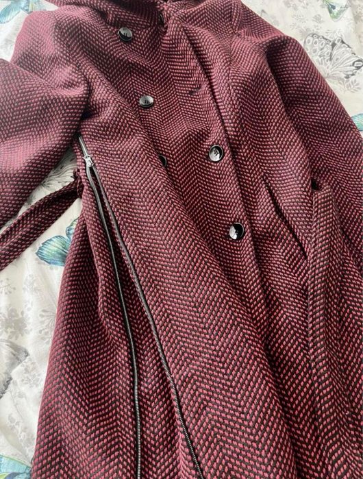 Paltonas gravide si post nastere, cu lana in compozitie