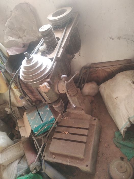 Продам сверлильный станок