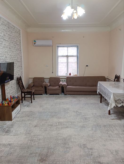 Срочно продаётся дом , ориентир кафе отов.