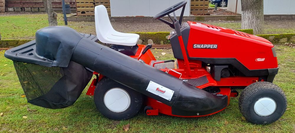 Tractoras tuns iarba SNAPPER LT 12D33 12HP Tecumseh Model USA 85CM