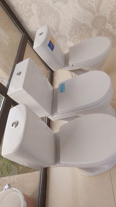 Продам   Унитазы