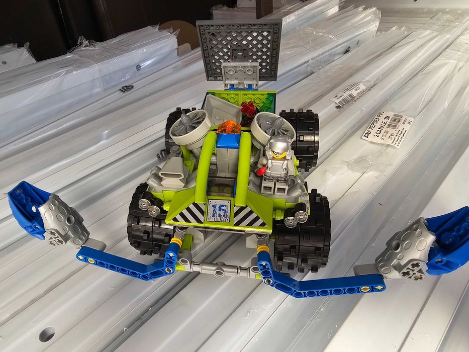 LEGO Power Miners 8190 Claw Catcher