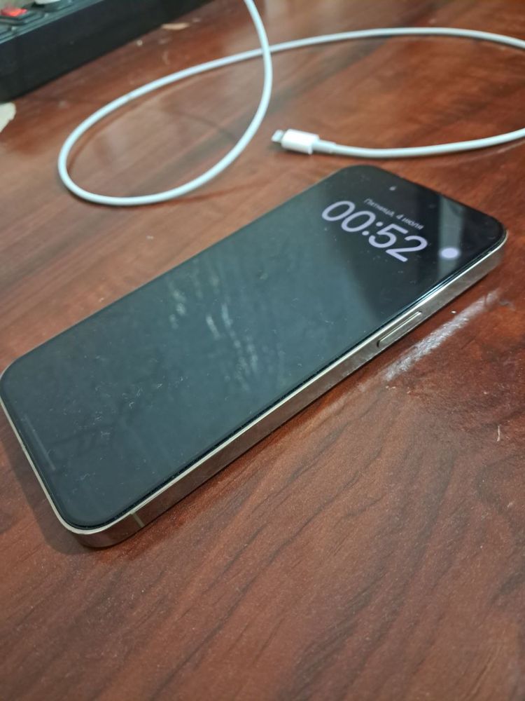 Iphone 14 pro max gold 256