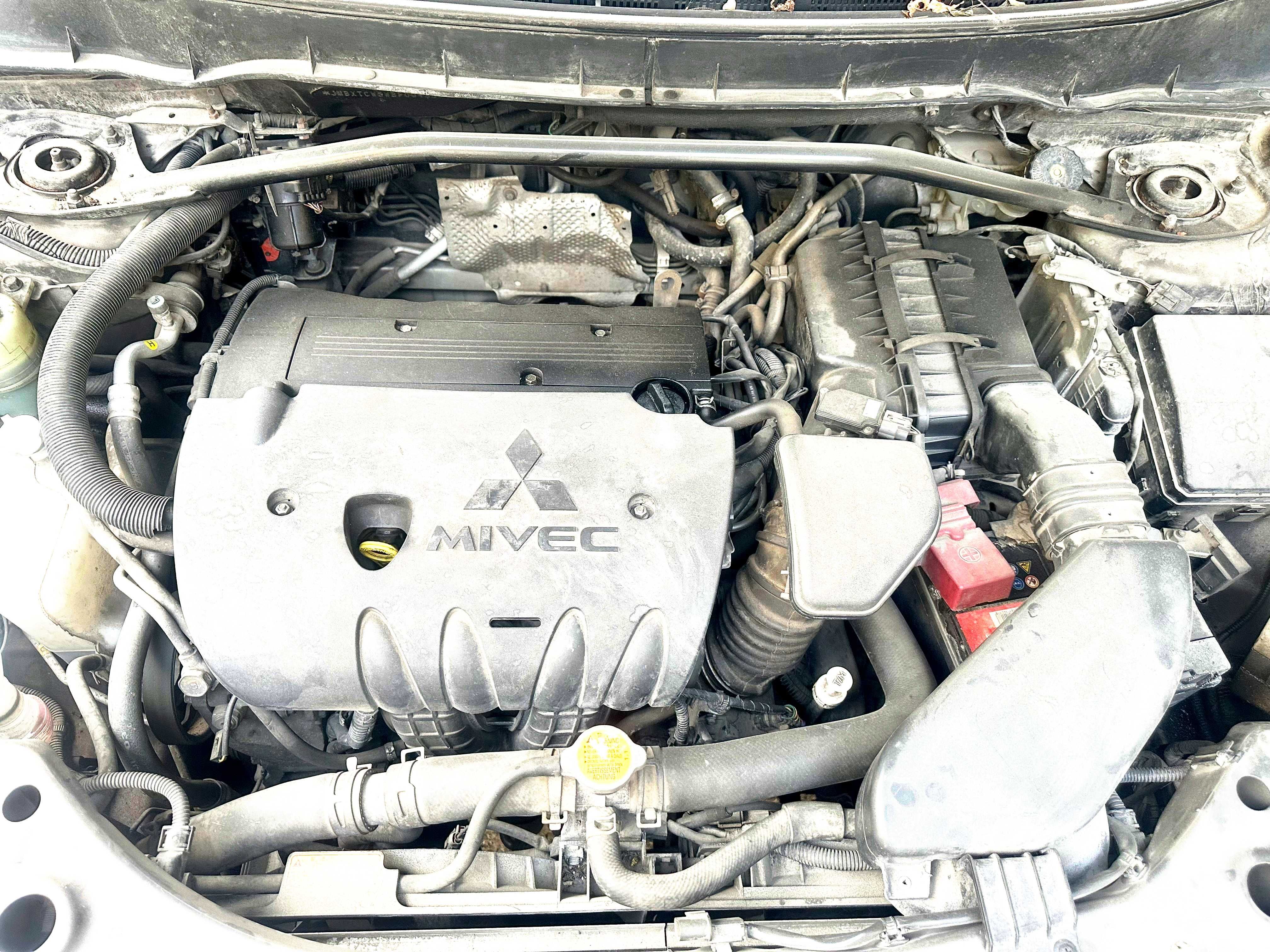 Продава се Mitsubishi Outlander II 2.4 бензин/газ, 170 к.с., AWD, авт