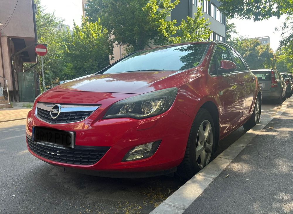 Opel astra J 2010