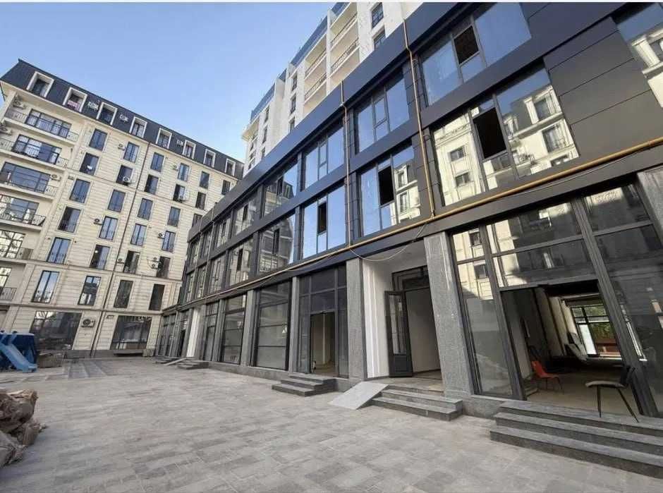 VIA Port — 3-комнатная квартира в центре Яккасарая, район Нукусской;