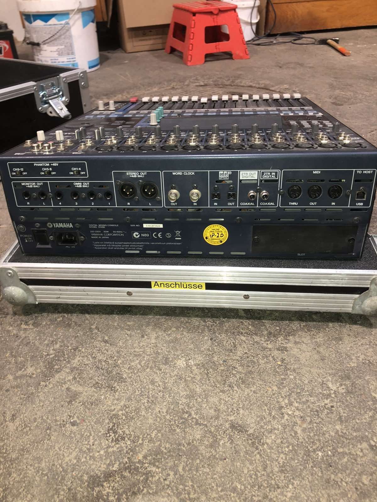 Yamaha 01V96 Digital Mixer