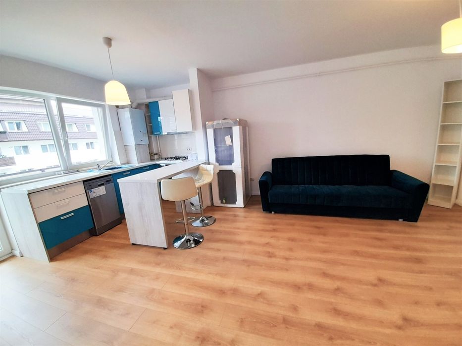 Apartament cu 2 camere | Parcare privată |