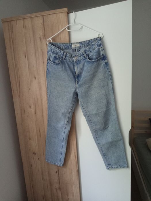 Blugi mărimea 40