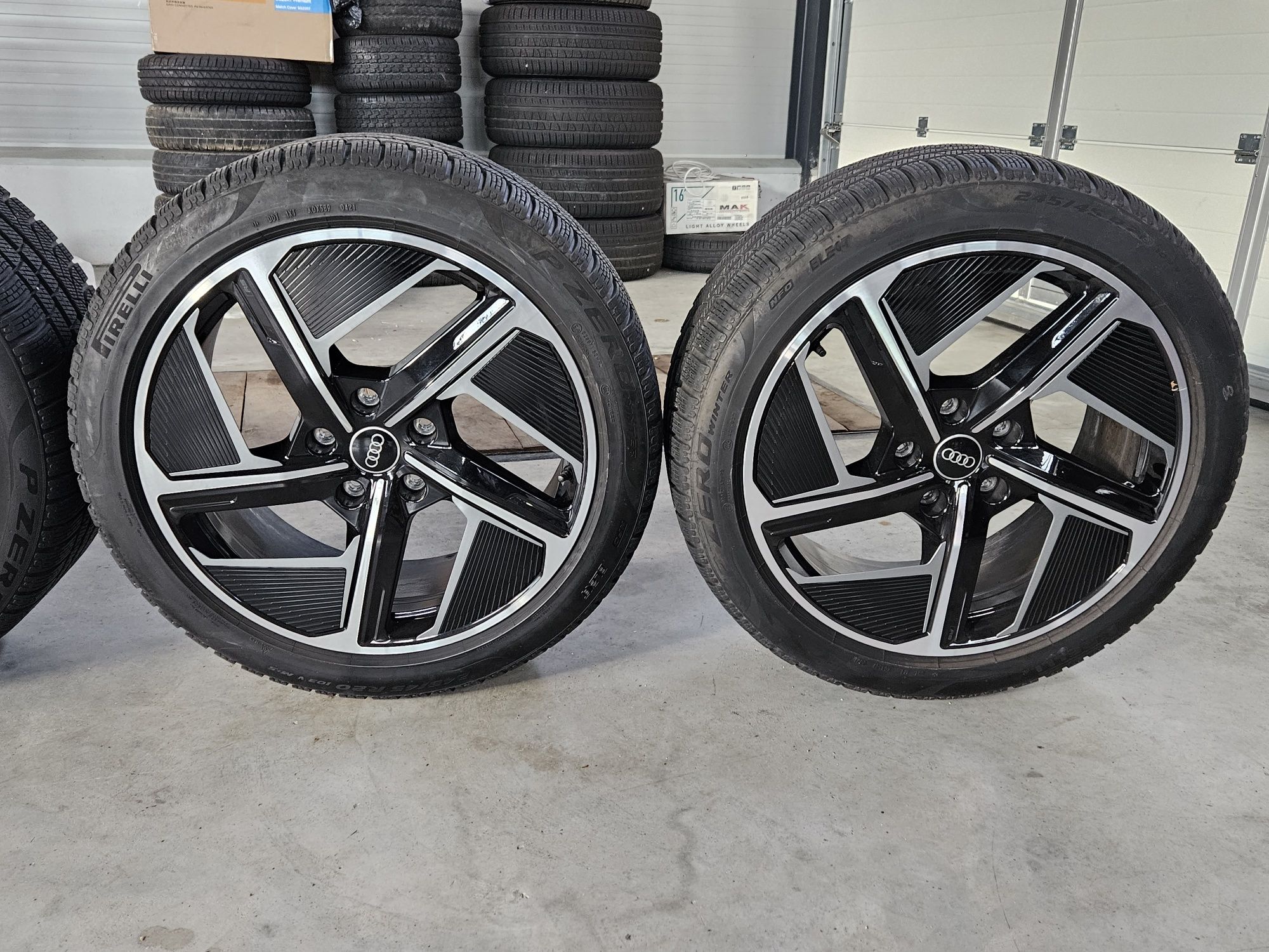 Roti cu amvelope Audi e-tron gt de iarna Pirelli dei 245/45/20 si 285/
