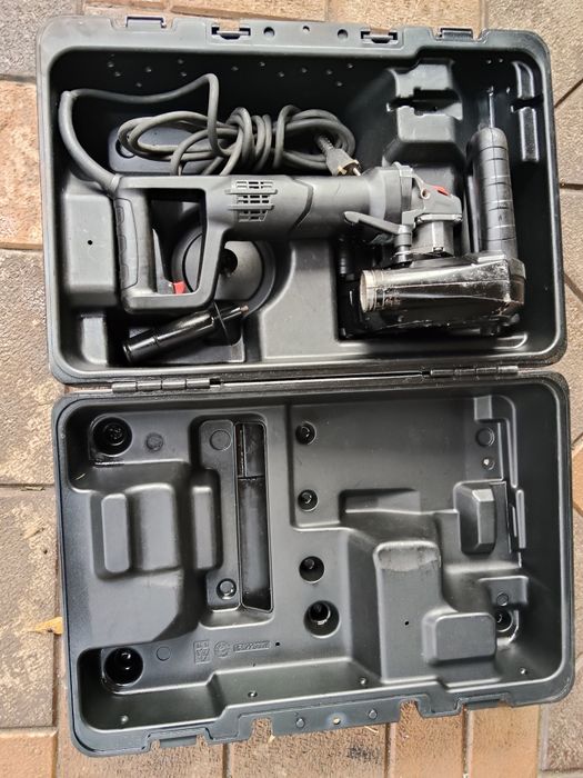 Mașina de făcut caneluri WURT. MASTER în condiții excelente