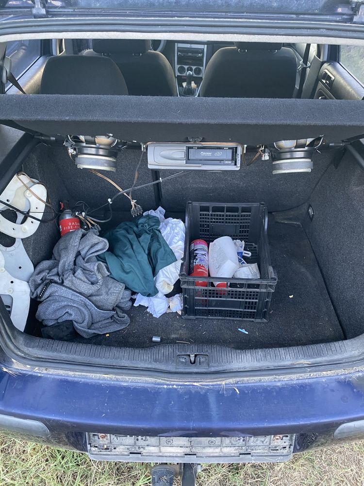 Golf 4 на части