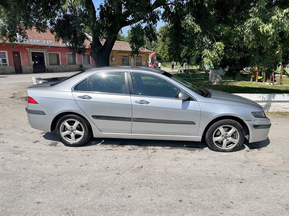 Honda Accord 2.0 155 коня