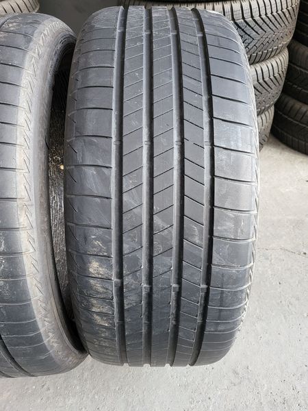255/40/21 BRIDGESTONE 2бр