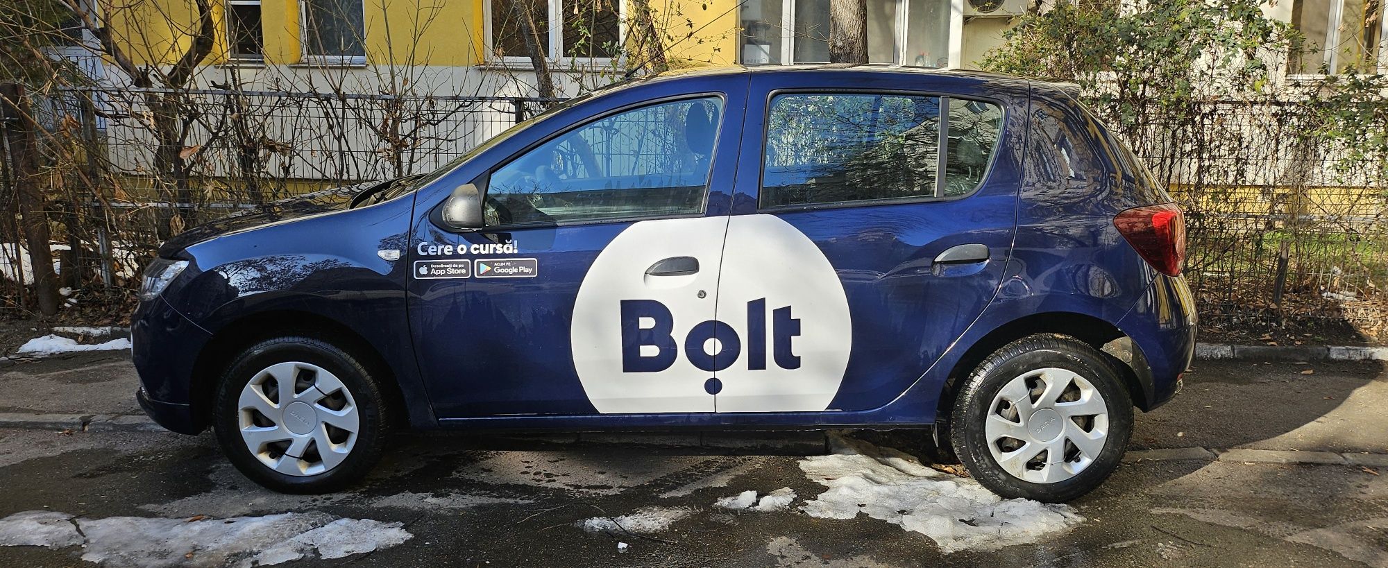 Inchiriere mașină /rămânere auto BOLT/UBER