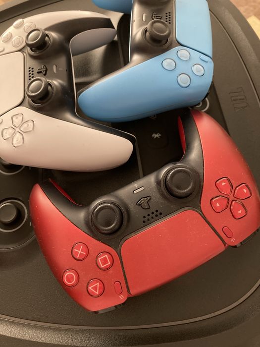 controller ps5 250lei in stare bună fără probleme