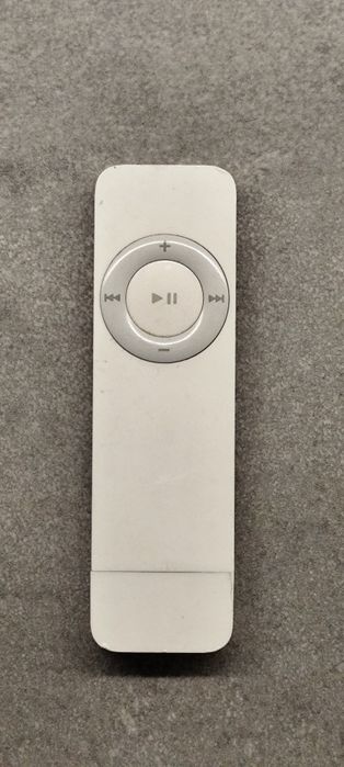 Vand iPod Shuffle 1st generation de 512 mb